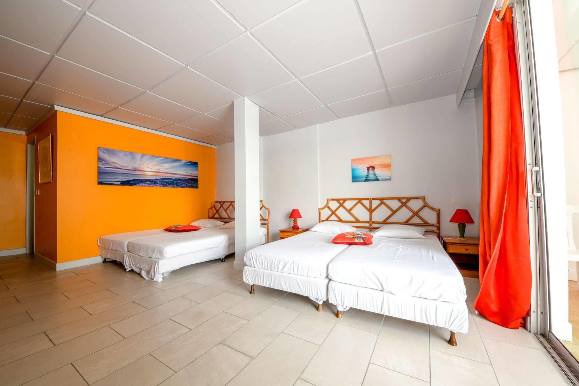 Hotel-Restaurant La Dunette Sainte-Anne Eksteriør bilde
